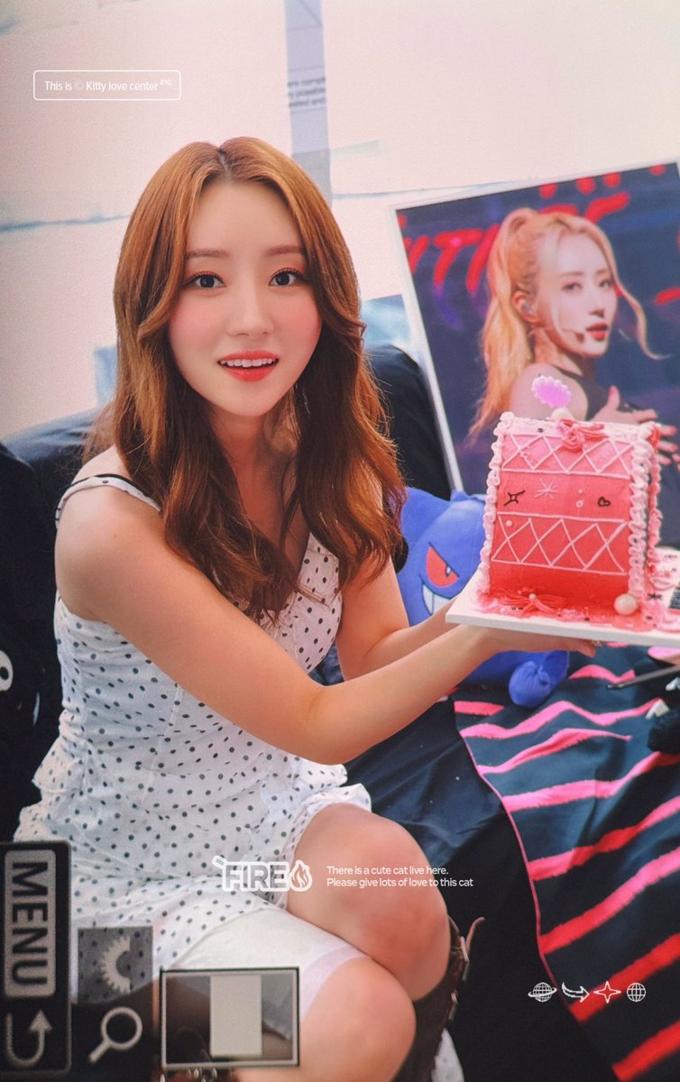 810_fire's tweet photo. 260810 ❤️❤️❤️ #수아 #SUA https://t.co/UBa5Cj8lvB