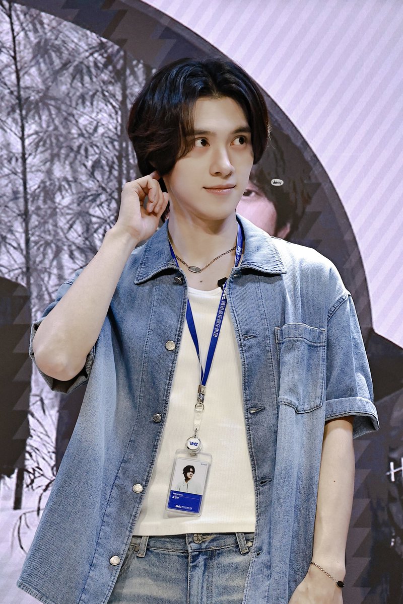 wong_benignboy's tweet photo. 2026AUG10
Tencent Shenzhen

#HENDERY #헨드리 #黄冠亨
#威神V #WayV #WeishenV https://t.co/Z8RbfxB4su