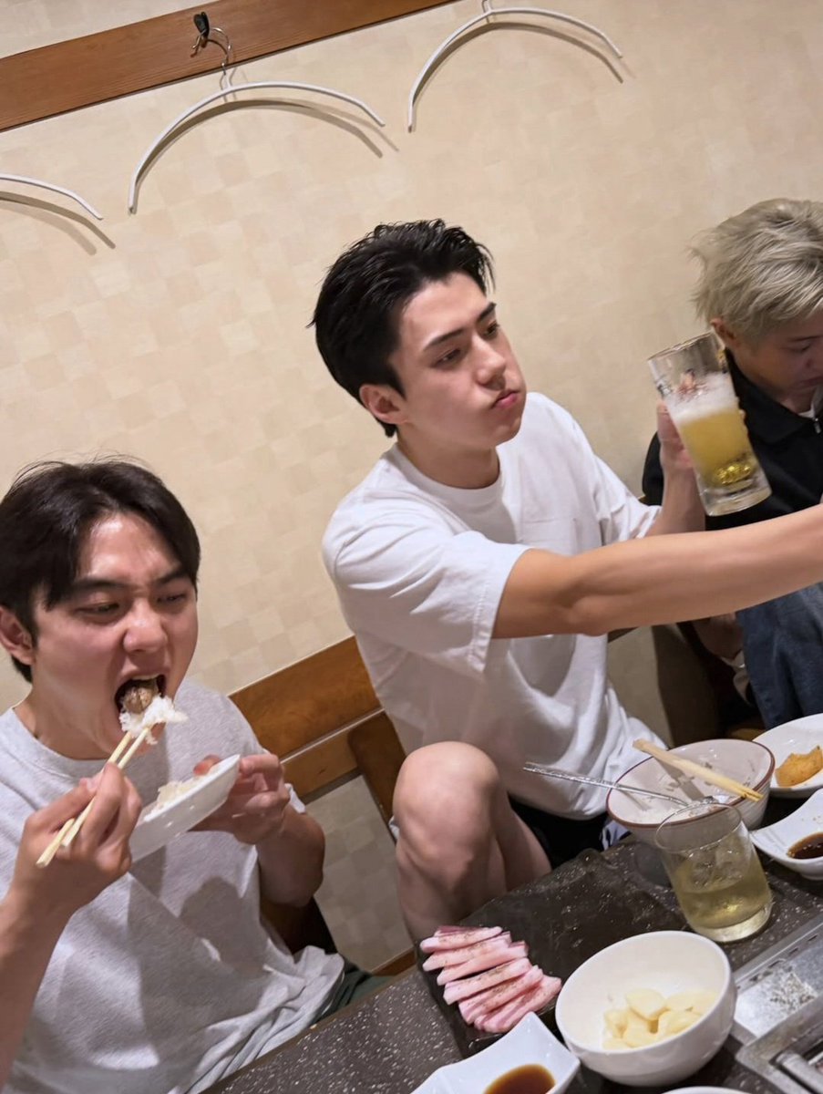 do_archive12's tweet photo. 우리 먹짱 많이먹어 ㅋㅋㅋㅋㅋ https://t.co/HnVbGYtFIi