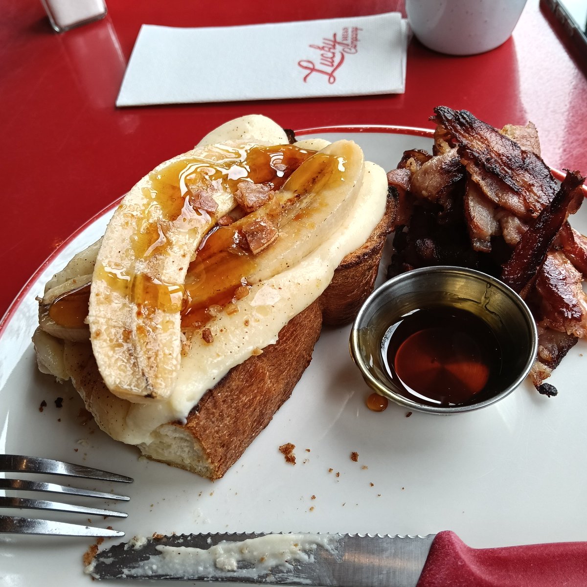 YsoSeriousMark's tweet photo. Feeling Lucky! ๐ด
#LuckyBread #Hazelwood #FrenchToast https://t.co/Y9iNZip7GW