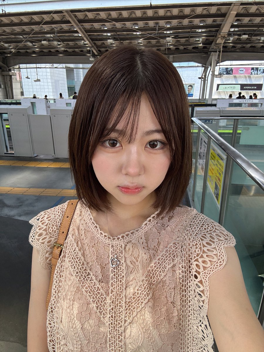 misskeio6_ayano's tweet photo. え、お盆っていつからいつなの❕😵‍💫
大学生なってから祝日とかわからんくなった https://t.co/ZlbES6tT7J