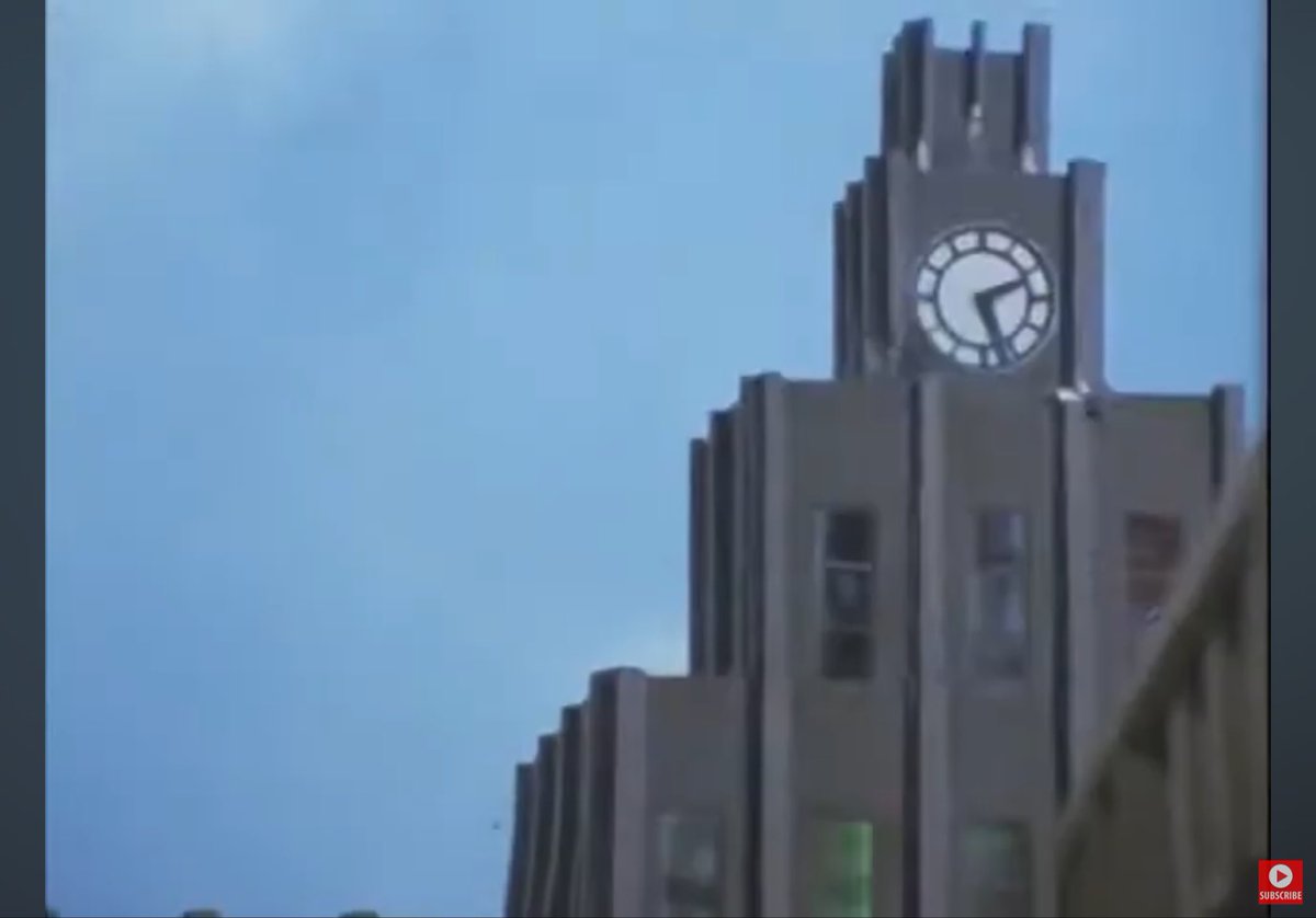columbofish's tweet photo. ジャンボーグA 第４９話「謎！デモンの呪いが時を裂く」(１９７３)

市政会館と思ったけど……違和感を覚える🤔
ガウディ建築みたいなトゲトゲ突起etcが弱点
全く別な建物なのか？識者の方からのコメントをお待ち申しております🙇🙇🙇🫡🫡🫡🙏🙏🙏 https://t.co/jrF9UQLDN1
