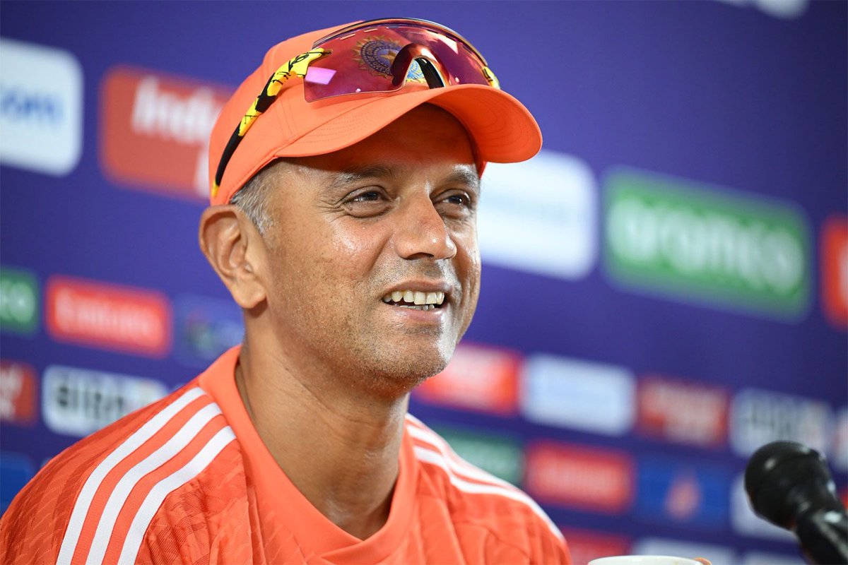 IndianCricFC's tweet photo. 🚨 BIG UPDATE ON TEAM INDIA 🚨

Rahul Dravid could be the next Chairman of Selectors for Team India. 🇮🇳

The former India head coach is reportedly being considered for the crucial role in the selection committee. 👀

Dravid’s experience, knowledge and understanding of Indian cricket could make him a strong candidate for the position. 🔥

A very interesting development for Indian cricket! 🚨