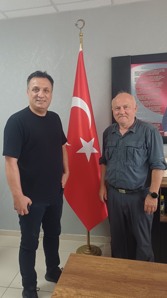 numanoglu55's tweet photo. TEONA Kurs olarak Atakum Nufüs Müdürümüz Hakkı Kurucuoglu 'nu,  Atakum Tapu Müdürümüz Çelebi Gülhan ve Atakum SYDV Müdürümüz Şaban Özen'i ziyaret ederek, kurumumuz hakkında bilgilendirdik. #teonakurs https://t.co/kjZQ9UwjE8