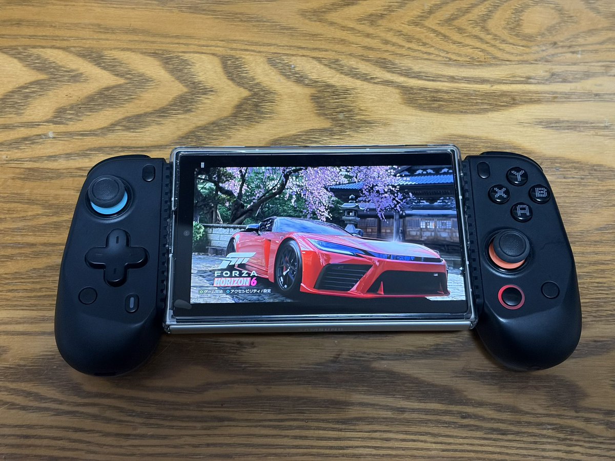 028khr's tweet photo. Z Fold8でやるゲーム最高😆 https://t.co/A9omhKuhFu