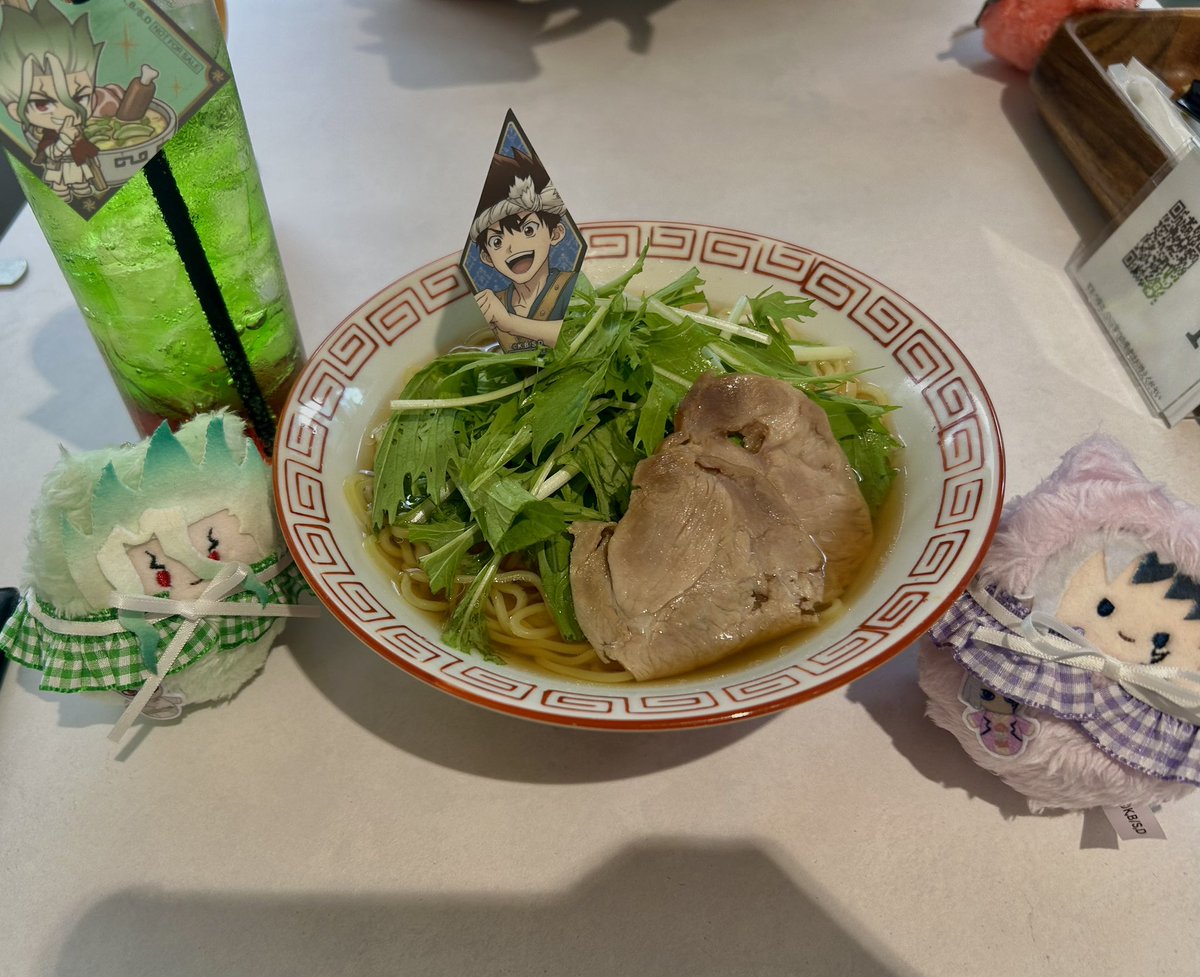 karuka1539's tweet photo. コラボカフェ🍽️行ってきました❣️
広くてよかった〜！千ゲが目の前の神席だったんですが、お隣がまつみさんだったと後で判明してすごい偶然😂👏 https://t.co/Ljq9MFZryo