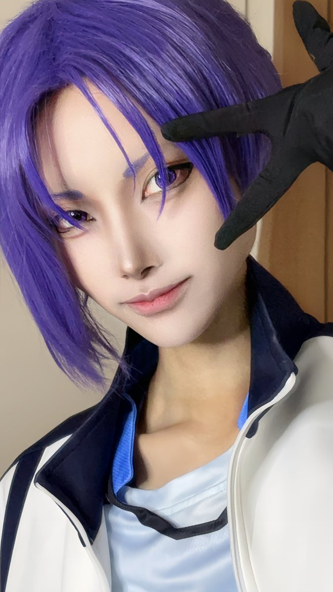 fermata_Julicos's tweet photo. ブルーロック Cosplay
御影玲王 https://t.co/DBtj9SbgNI