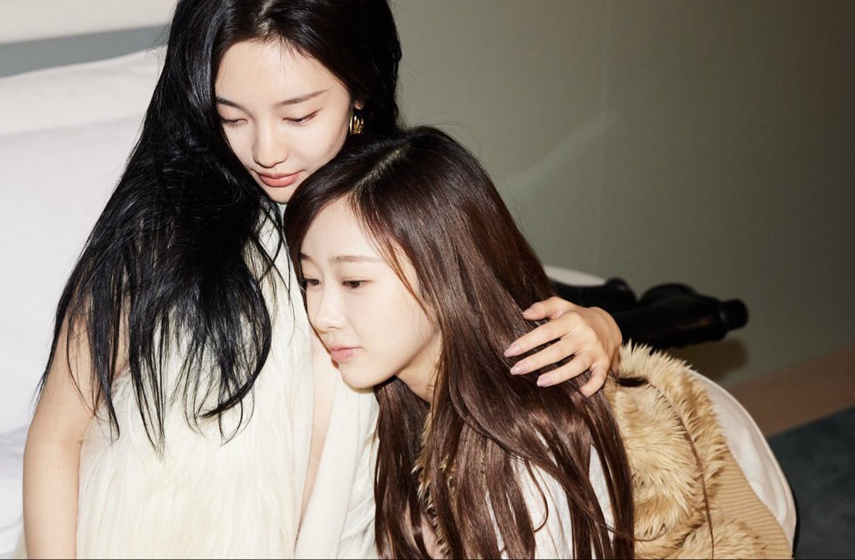 yurimeals's tweet photo. nah they fuckin https://t.co/4wzOJ2pe7z