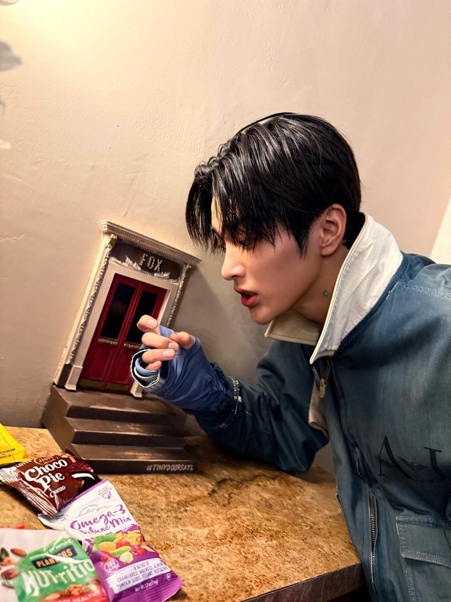 ahnkeonhopics's tweet photo. KEONHO IG UPDATE

#KEONHO #건호 https://t.co/IHheAYghnI