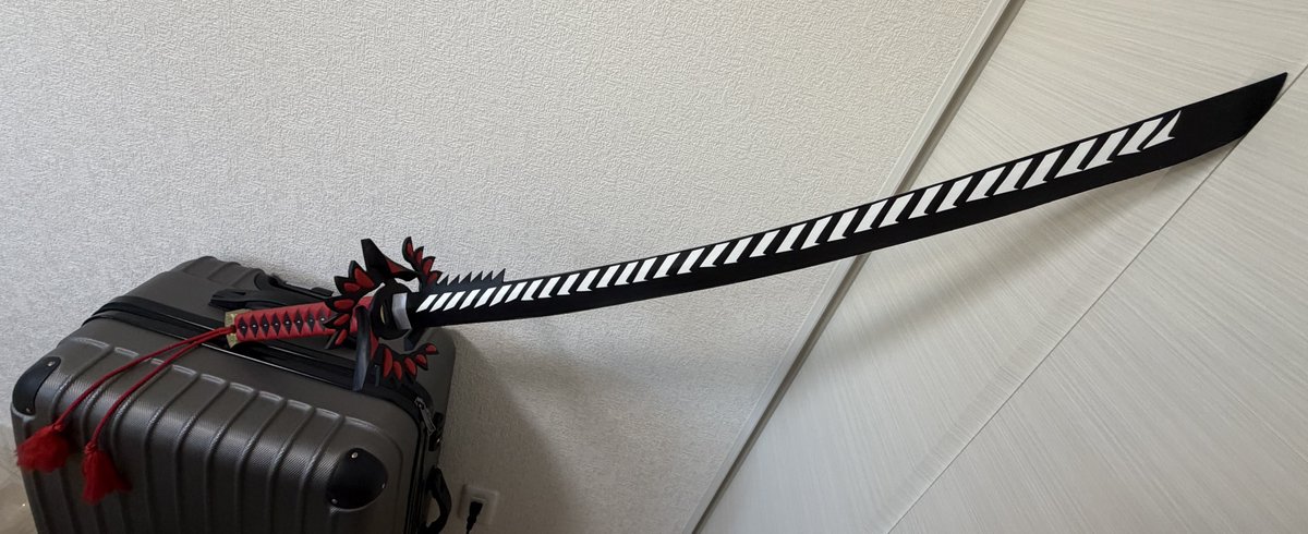 kataageMK2's tweet photo. 鵺の陰陽師から夜島学郎の新たな盡器『白夜紅(びゃくやのくれない)』完成しました！

コミケ持ってくかな～ https://t.co/sL0QnG9LT9