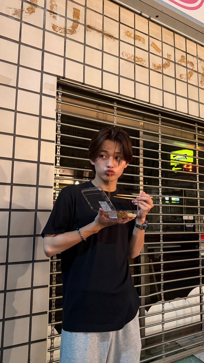 sevenic_sho's tweet photo. まさくんに撮ってもらった https://t.co/GIoc4r9OZy