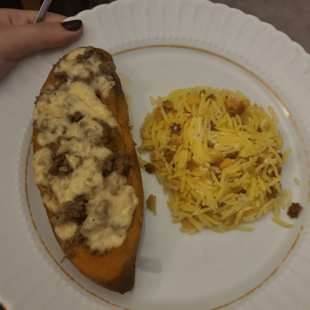 baconscreams's tweet photo. pcos baddie https://t.co/qFhLv7pkqi
