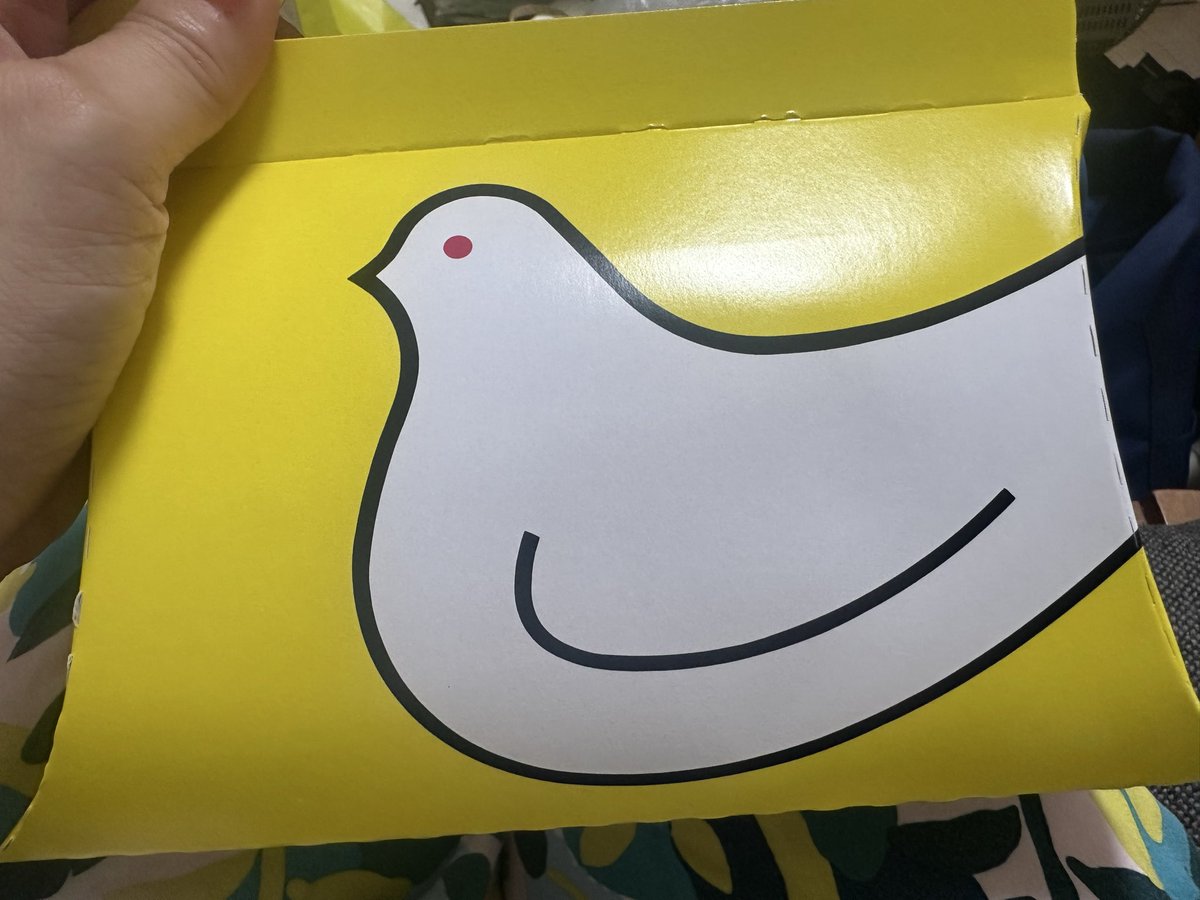 MARUHOPPE's tweet photo. ダンナ、休みに何やってるのかと思ったら、こんなもんを買いに🐦今日はハトの日だとか。 https://t.co/rhdtkTTZOr