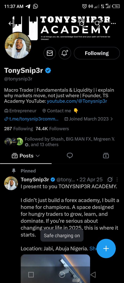 Emmanue94899178's tweet photo. @tonysnip3r @ShashtradesGC Let's get it done Boss T https://t.co/Zcy44BZc4A