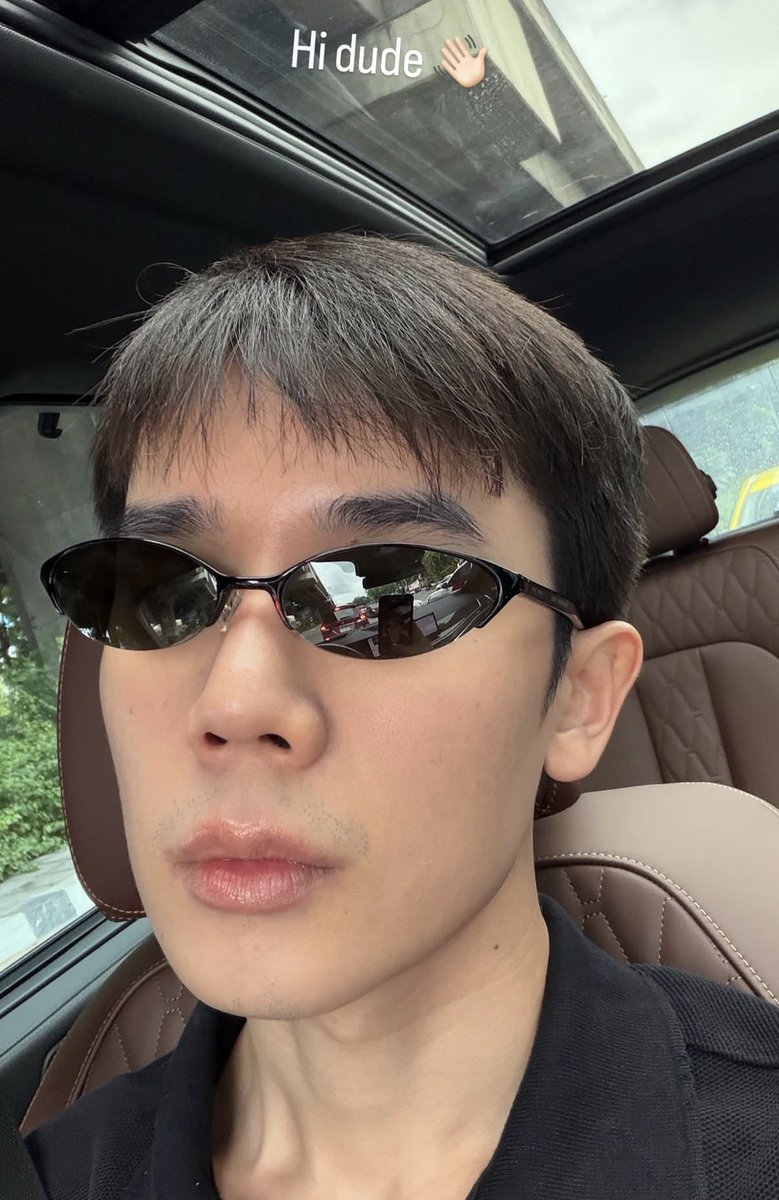 Jai_bx's tweet photo. หล่อไปป่ะวะ ก็เหมาะสมแล้วอะที่จะเป็นแฟนคนสวยๆแบบน้องซี หล่อขนาดนี้จะไปหาจากไหนได้อีก ตัวซีเคร็ทเลยนะเนี่ย https://t.co/RZfRcWv0S3