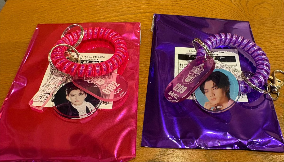 i_nyan_'s tweet photo. 新宿マルイ【EBiDAN THE LIVE 2026 15th Anniversary POP-UP SHOP】交換

ロッカーキー風キーホルダー
Lienel 超特急

【譲】高桑真之/ユーキ
【求】武田創世/マサヒロ

本日新宿マルイ取引＞郵送
お心当たりのある方は、リプライお願い致します。 https://t.co/kTrNo0cOQk