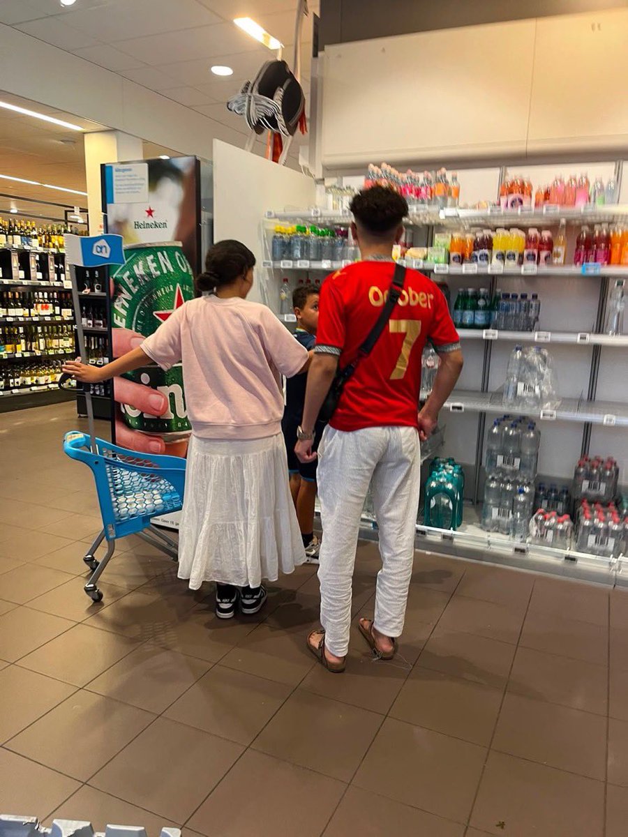 geertwilderspvv's tweet photo. In a supermarket in Amsterdam muslims don’t even hide their support for the Oct 7th massacre. These people should be arrested immediately and expelled out of The Netherlands with their whole family!

Picture from: @CIDI_nieuws https://t.co/M69Glt4jOk