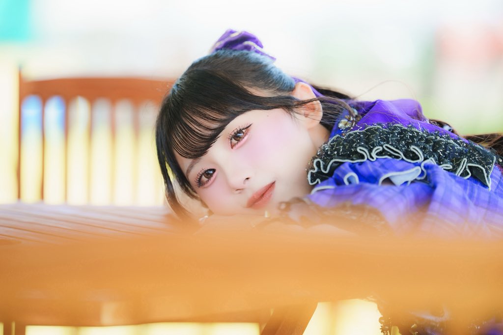 iLiFE_sumire's tweet photo. 野外フェスのときだいたい日向ぼっこしてる https://t.co/iqe1pQgTUz