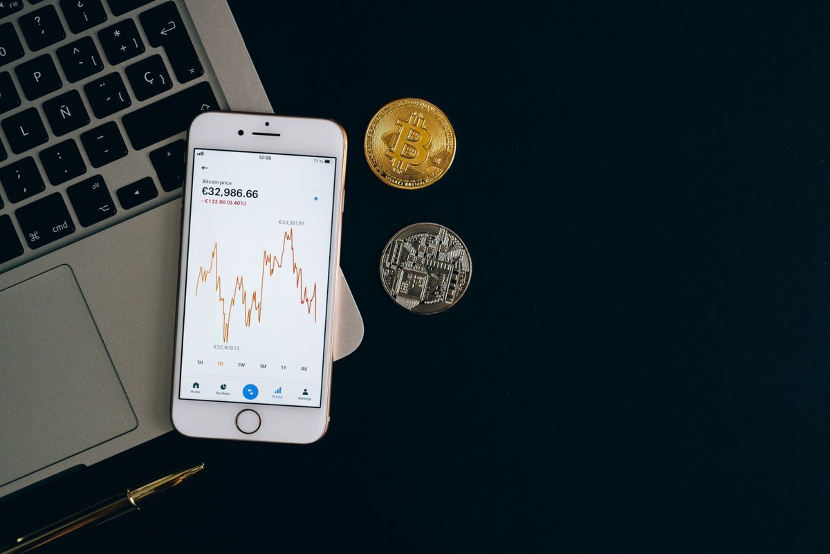 quantofnews's tweet photo. What’s Actually Changing in Crypto Right Now
https://t.co/1CLuFDCYJn https://t.co/DPsObbbjxe