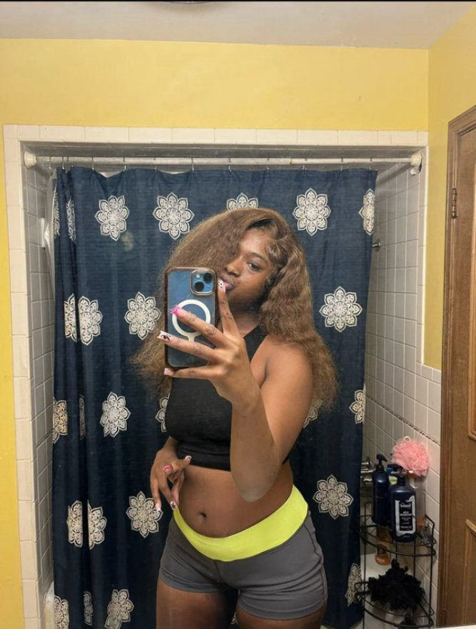 Danielle_ssy's tweet photo. Good morning @Pittsburgh @412freaks 💕❤️🌹 your favorite sweet queen @Danielle_ssy is awake for a perfect mood to mourn romantically only if you got the real horse to ride me high
#Pittsburgh #PGHFreaks
 #PGHMeetups #412Freaks https://t.co/Dlfvm66Z9n