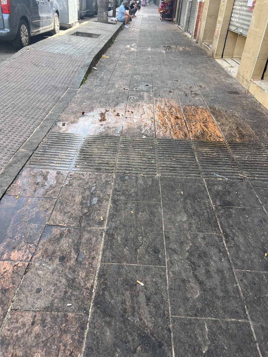 josecarlos10mg's tweet photo. MENTIRA. En todos los distritos no. https://t.co/FwsR5BMFdp