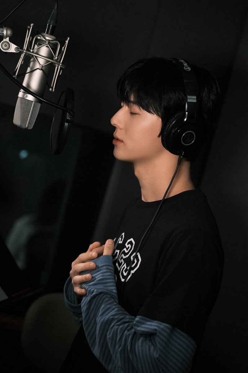 MINHYUN_PLEDIS's tweet photo. [#Moment_H] 📸
Sparkle✨

#황민현 #HWANGMINHYUN
#Sparkle https://t.co/LxawEL9K1i