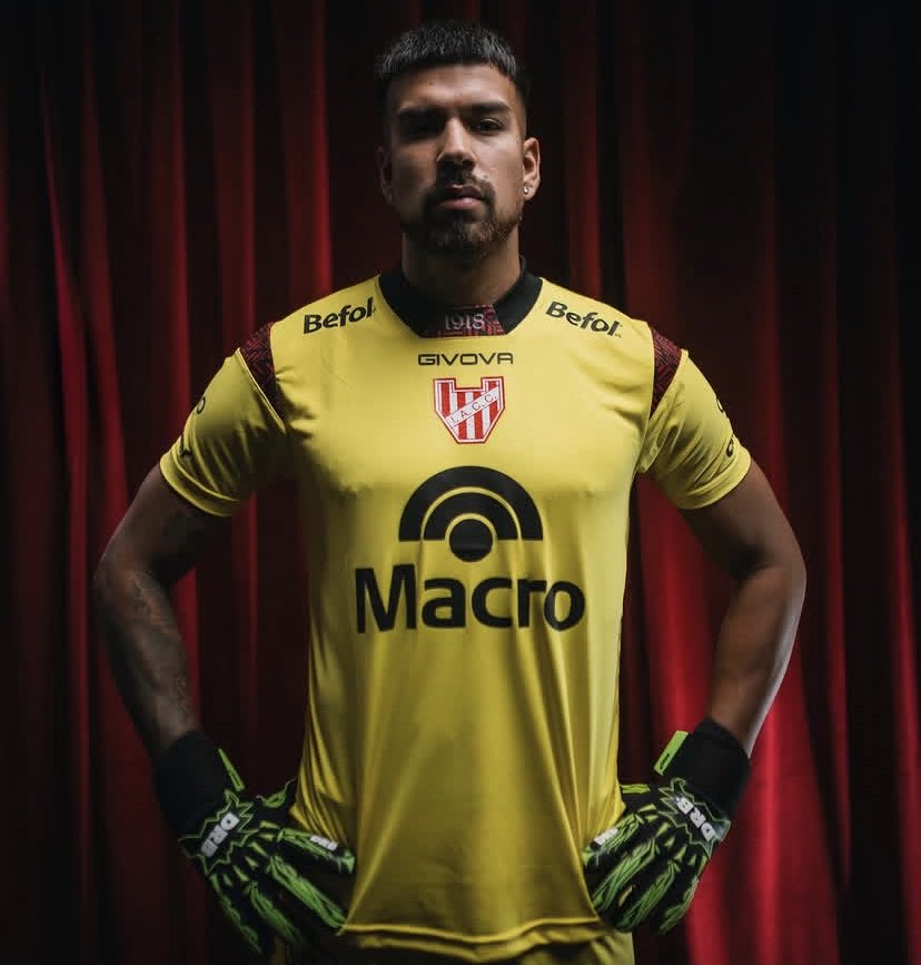 roca7alder's tweet photo. 🇦🇷Lautaro Maldonado (25) es nuevo jugador de Rubio Ñu

🧤Llega a préstamo por 6 meses desde Instituto de Córdoba, con el objetivo de sumar minutos, ya que no tuvo participación en lo que va del año

📊Arquero argentino, zurdo y de 1,92 m de altura

ℹ️@RadioSucesos https://t.co/OgXOSxPZfM