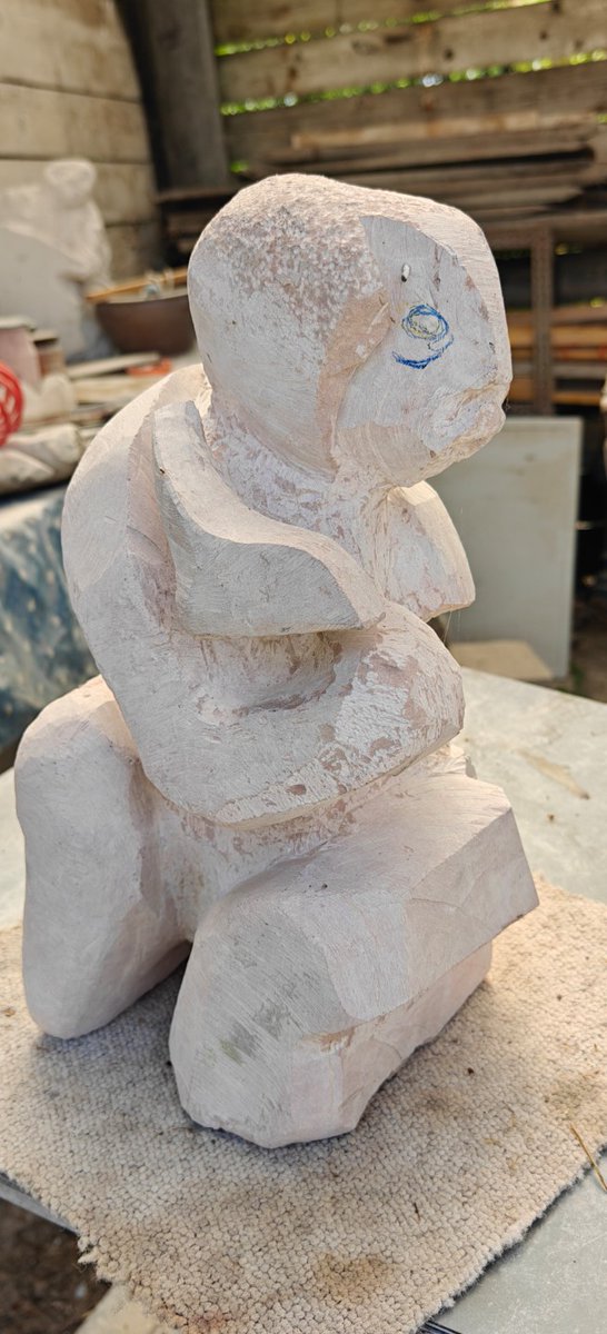 HantevilleF's tweet photo. En cours de réalisation #Sculpteur #Sculptors #FabienneHanteville #frenchwomanartist #Pierre #Grès https://t.co/rcgMAi7ORR