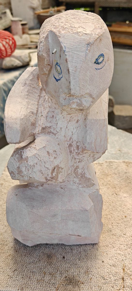 HantevilleF's tweet photo. En cours de réalisation #Sculpteur #Sculptors #FabienneHanteville #frenchwomanartist #Pierre #Grès https://t.co/rcgMAi7ORR