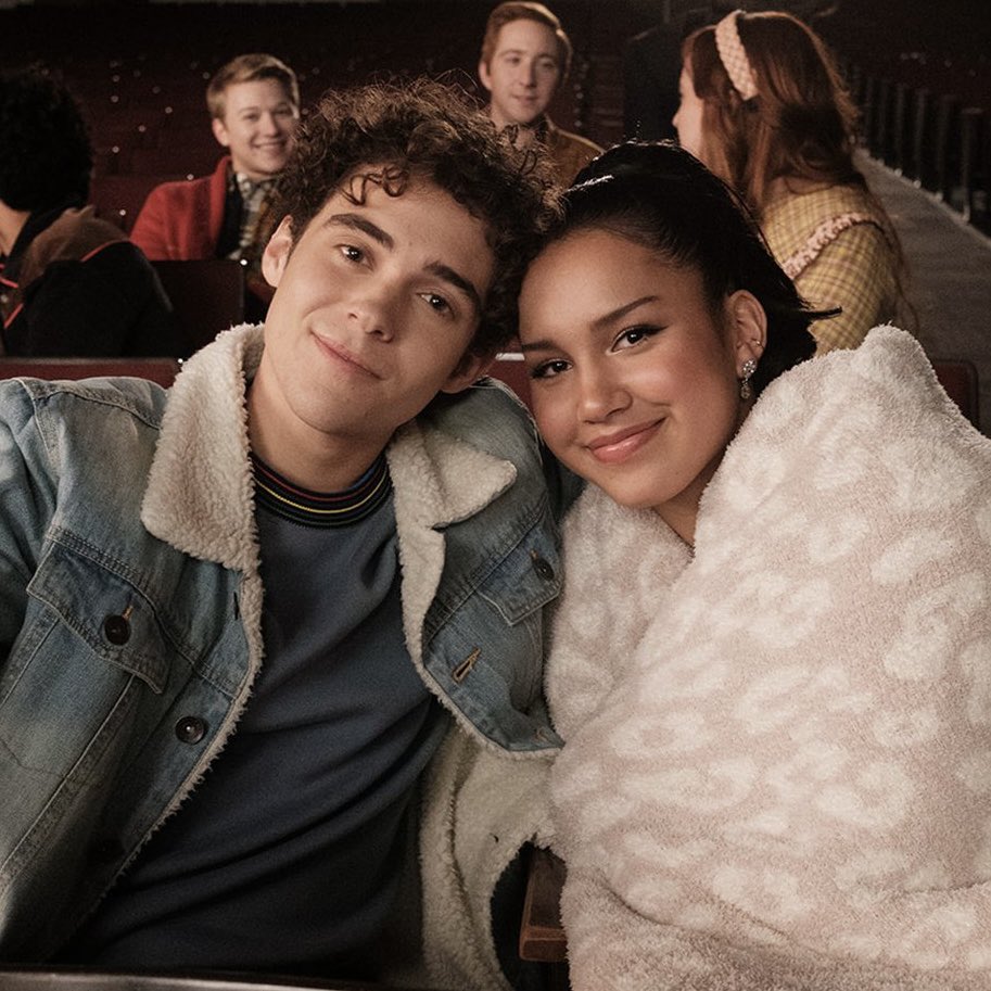 remrinas's tweet photo. when your circle is small but yall had so much chemistry that you changed the entire course of your show https://t.co/OfkrRYDRA6