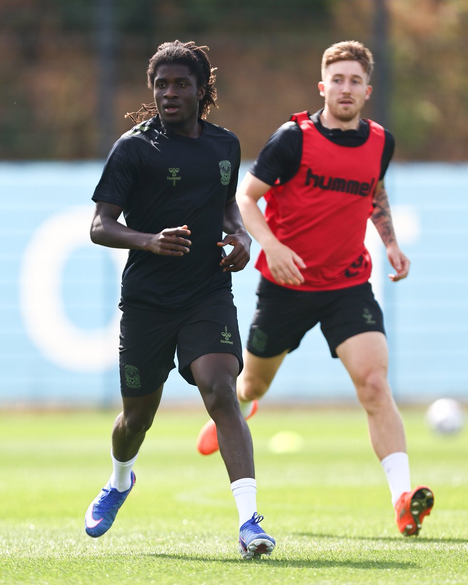 CoventryCityFC's tweet photo. Caleb in action. 🔋