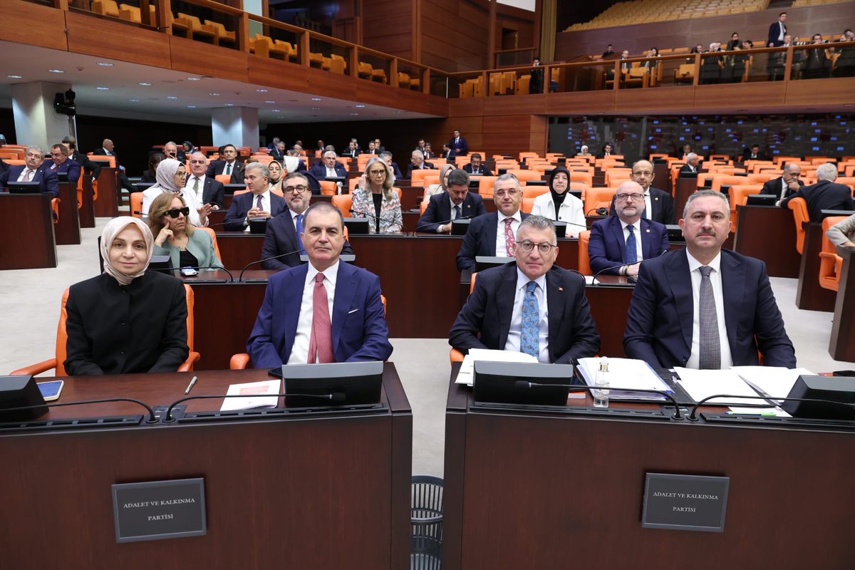 omerrcelik's tweet photo. TBMM Genel Kurulu

Milli Dayanışma ve Toplumsal Bütünleşmenin Güçlendirilmesine Dair Kanun Teklifi görüşmelerimizi sürdürüyoruz. https://t.co/RqgKPmZ3yx