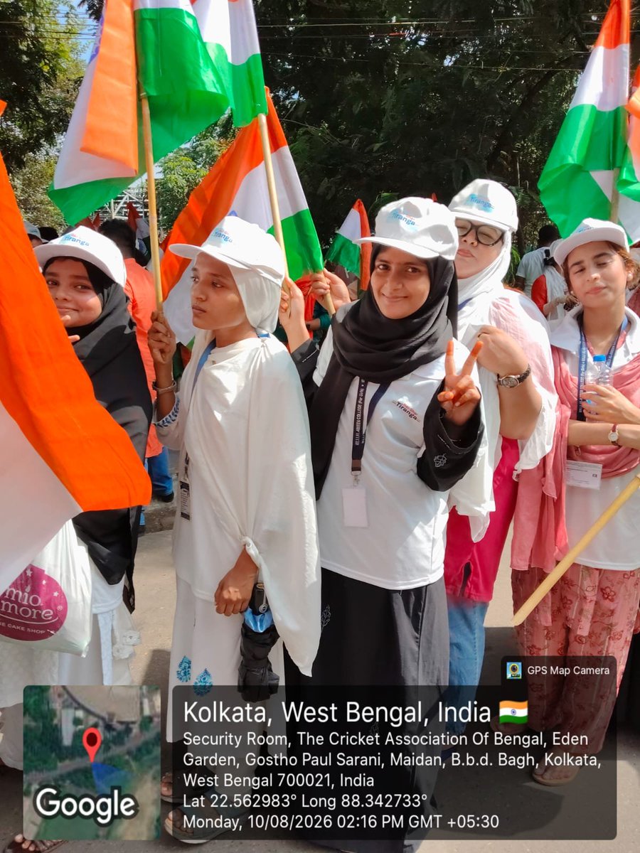 MilliFor83273's tweet photo. Har Ghar Tiranga Rally in Red Road, Kolkatq as part of the Government of India and Govt. of West Bengal Initiative. The NSS Unit 1 of our college coordinated this event where the students and staff of our college participated in active numbers. Jai Hind. #HarGharTiranga #India https://t.co/CLohvx3IsY