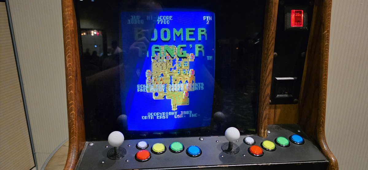 Howards_Arcade tweet picture