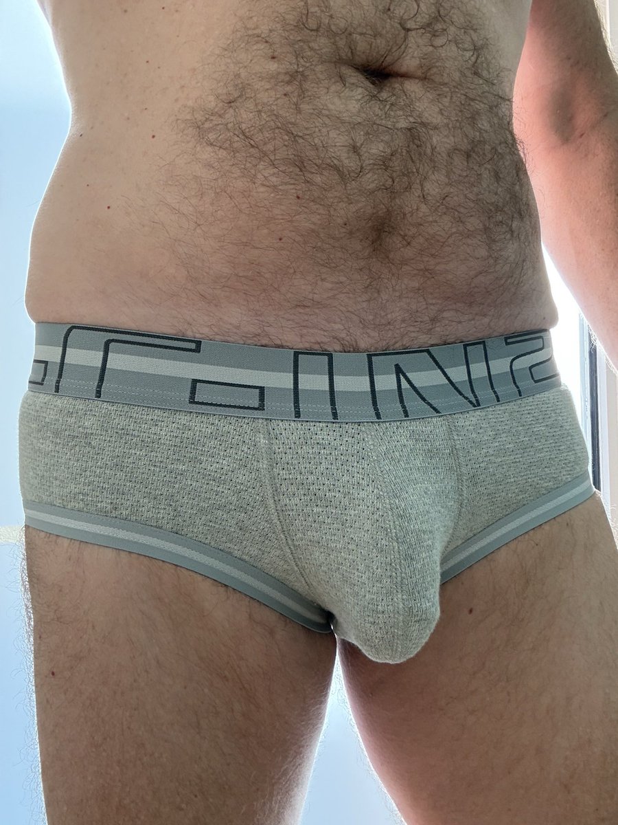pspguy71's tweet photo. @myunderweargasm https://t.co/MsZS28wYfO