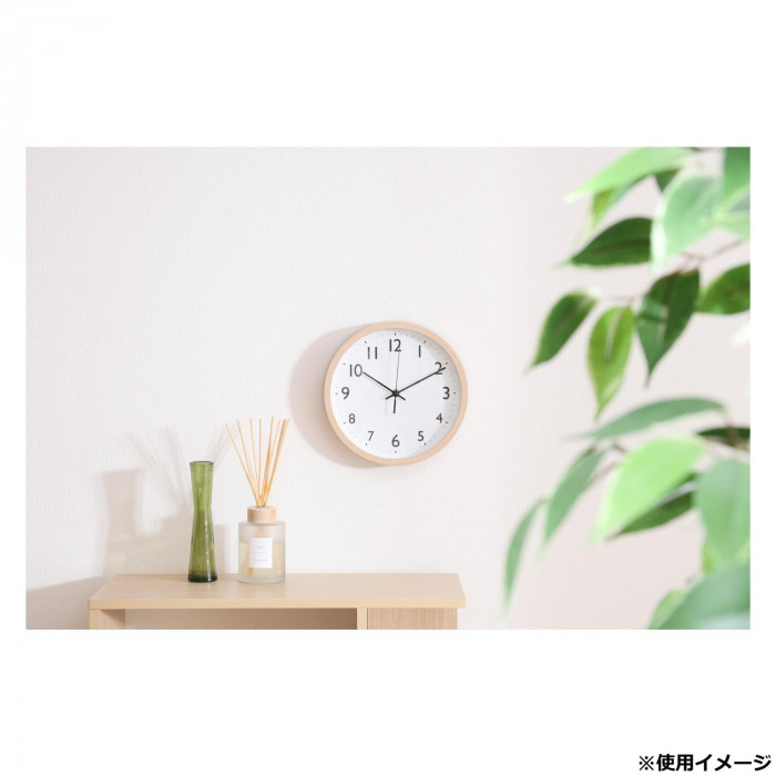 gaimshop's tweet photo. お部屋の雰囲気、時計で変えてみない？🌿

木目調×ナチュラルデザインの「フォレスト」掛時計✨
φ25cmで圧迫感が少なく、リビングや寝室にも◎
シンプルだけど存在感あり♪
気になる人はチェックしてみて👇
https://t.co/CxqPDeIRUM

#掛時計 #壁掛け時計 #時計 #インテリア #ナチュラルインテリア #北欧インテリア #不二貿易 #おしゃれ雑貨