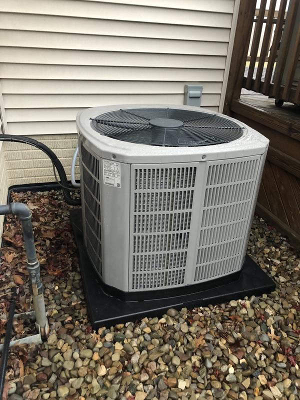 ChoiceAcKS's tweet photo. If your cooling costs keep climbing, your HVAC system may be working harder than it should. A professional inspection can improve efficiency and help prevent costly repairs. 

Call (785) 393-9329 today.

#OneChoiceHeatingAC #EnergySavings #HVACTips #AirConditioning #HVACTuneUp https://t.co/KDCkwSnwfe