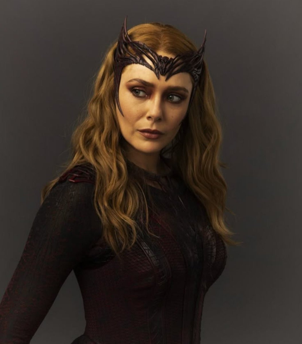 sysunnn's tweet photo. Everyone thinking the orange/brown Latverian Witch is Wanda. 

Baby..I know ball https://t.co/jN5GHjWkOr