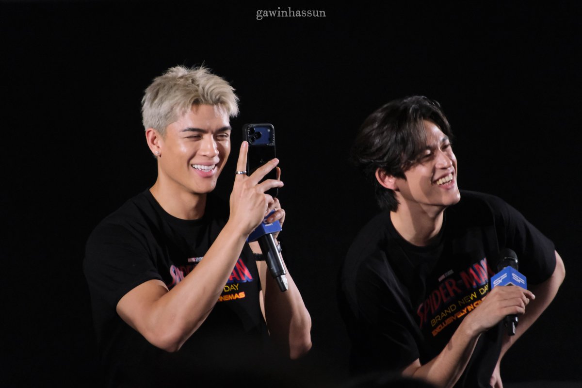 itz_jgs_afra's tweet photo. #JossGawin
#GUINZLY

The smile                                               The reason https://t.co/ZbrxeaXlKg
