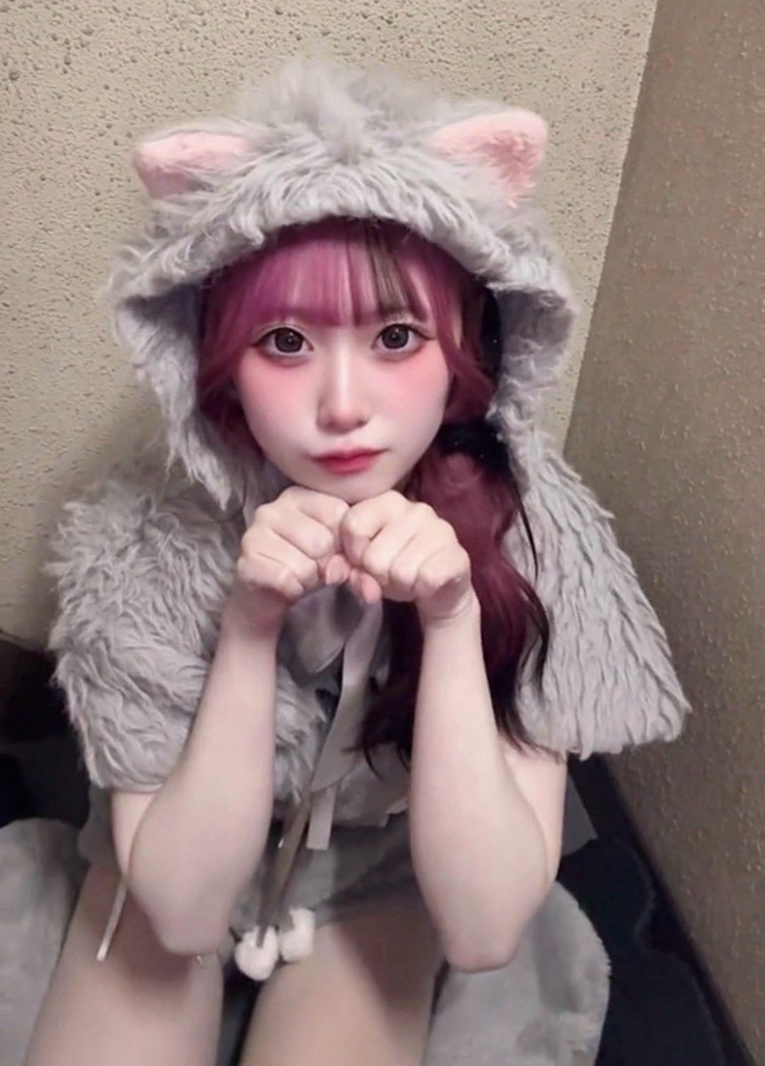 nima_neko's tweet photo. おわってます！！！
次めっちゃ遠いけど18日です𛰙᭜𖫴𖫰𖫱𖫳𖫲𖫲𖫳𖫴𖫰𖫱꛰ ᭜𖫴𖫰𖫱𖫳𖫲𖫲𖫳𖫴𖫰𖫱꛰ʕᨦ
カラコン変えたら顔が納得いかなかったので昔のもぐｻﾝﾃﾞｽ 😿
ALTﾐﾃﾈ👀 https://t.co/PhyXqkQx1U