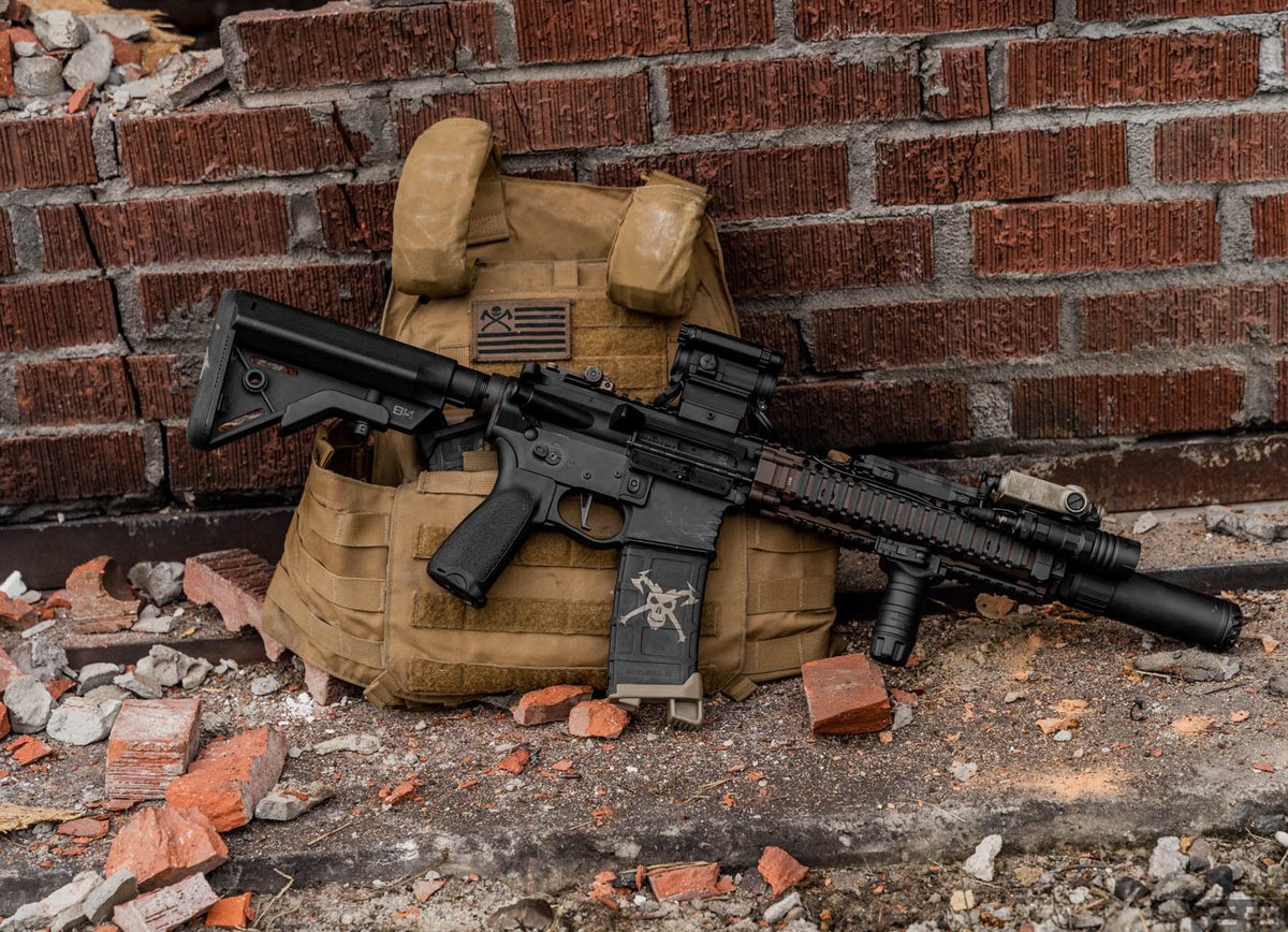 AimpointUSA's tweet photo. Battle-proven.
Featured optic: CompĀ® M5
https://t.co/SHohMCS7vU
š·: Young Buck Dave
ā
NOT A FIREARMS SALEā
ā
#aimpoint #compm5 #alwaysready #alwayson #reddotsight ā https://t.co/21ZRhtDIsf