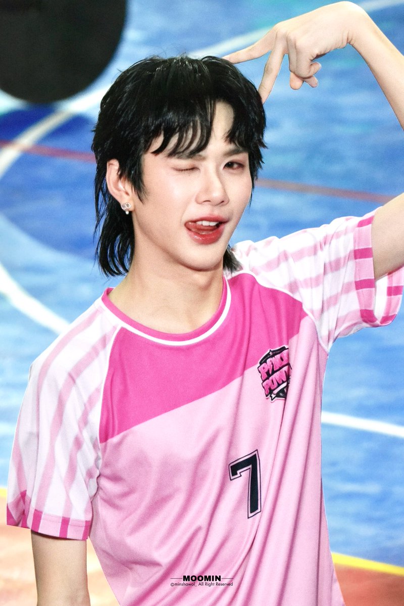 minshawol_'s tweet photo. MEOWS WINK 😉💞

— @savewrg #savewrg  ⋆🐱🐾 .✦ ݁˖

AAS MHIIPRAEW GAME ON
#อู๋เซฟแพรวฮูเล่ฮ่าฮ่า https://t.co/rempKde4im