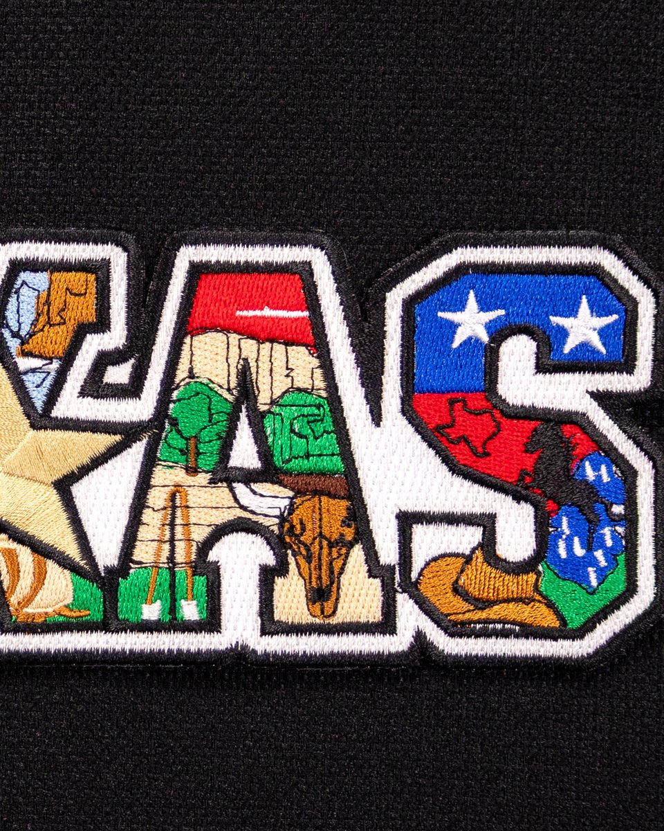 patchcollection's tweet photo. Texas, but make it a patch. 

From the Lone Star to cowboy boots, bluebonnets, oil rigs, cattle, and everything in between, every detail was stitched to celebrate what makes Texas, Texas. https://t.co/kkIF0dLV2O