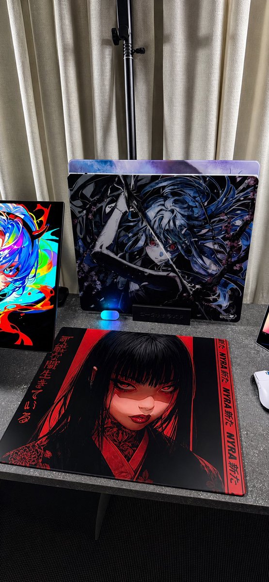 A_R_E_S_Aim's tweet photo. It‘s not my birthday month but I have yet another giveaway for you!

@NYRABYCORAZON was so kind to sponsor one Born in the Blood glass mousepad for you!

Follow @NYRABYCORAZON and @A_R_E_S_Aim, like, repost and tag 2 friends to participate

🏆 1 Winner
🗓️14 Days
🌎 Worldwide

Giveaway ends on 24th of August!

Good luck everyone 🍀

Bot and giveaway accounts are to be excluded from the winners pool!
