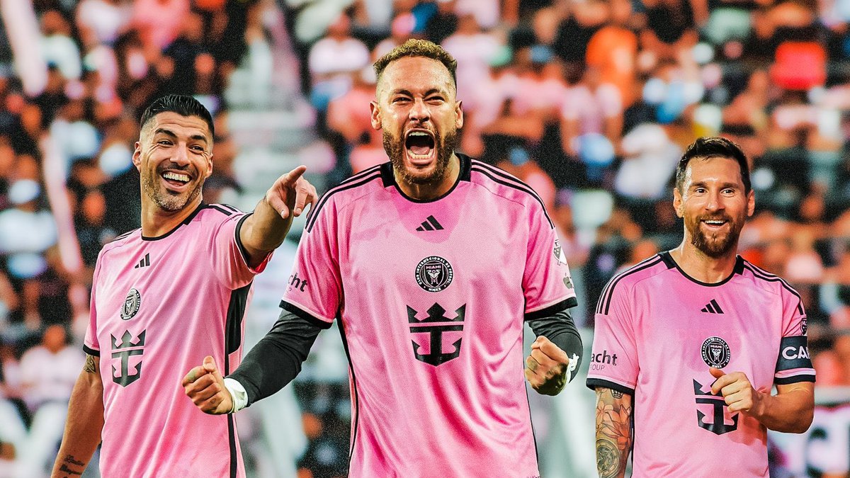 TouchlineX's tweet photo. 🚨 𝗕𝗥𝗘𝗔𝗞𝗜𝗡𝗚: There are real chances of Neymar joining Messi and Suarez at Inter Miami in January 2027!

— @JornalOGlobo https://t.co/WH2DmjoX5v