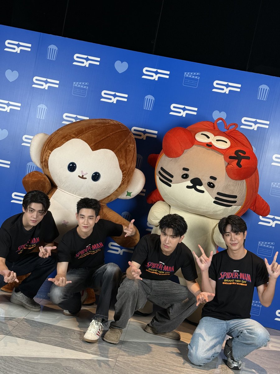 NONG_NOOONG's tweet photo. สะไป๊นุ่งแมนนกลับบ้านไปนอนแล้วคับ 🦞🕷️
#SFxSeaKeenNongnooong
#NONGNOOONG https://t.co/mUqlcIsSv7