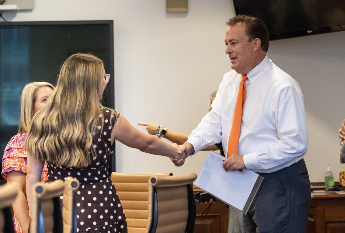 clemsonprez's tweet photo. The Joint City University Advisory Board and the Faculty &amp; Staff Senate are doing incredible work to strengthen partnerships and help shape Clemson's future. Thank you for all you do to support our students, faculty, staff and community. Your dedication makes a difference! https://t.co/q3ZCvnT1Cq
