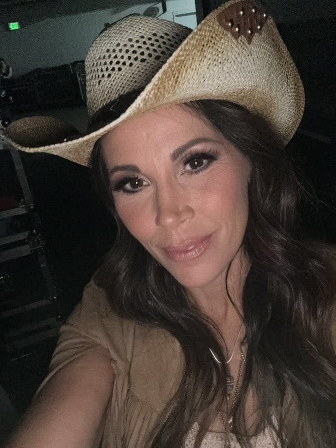 ShesMsNXT's tweet photo. Happy Monday everyone 🤠 https://t.co/5aW5fBW2Q3