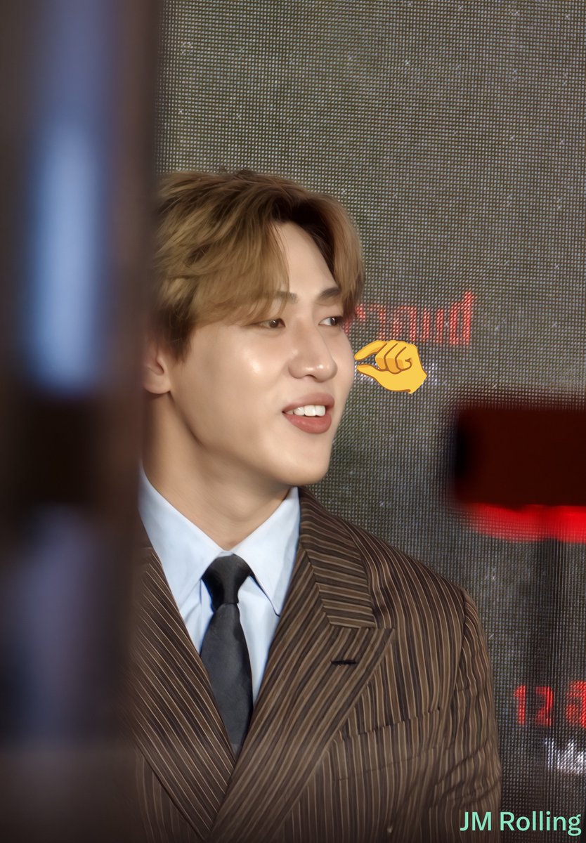 iGot7_JM_001's tweet photo. ทีมแฟนนนน 😻💚
#BamBam_ConfessionsOfaShaman
#คำสารภาพของหมอผีGalaPremiere https://t.co/zzycgLBv5K