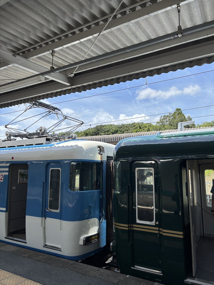 Symphony_tetsu's tweet photo. 特別な『かぎろひ』『あおぞら』で伊勢・志摩へ！

先日はご招待いただきまして、かぎろひ+あおぞらⅡの貸切列車に乗車いたしました。
特別な車両、組成、車内で楽しい時間を過ごすことができました。
ご一緒した方、関係者の皆様ありがとうございました！ https://t.co/D2j5P5PQJv